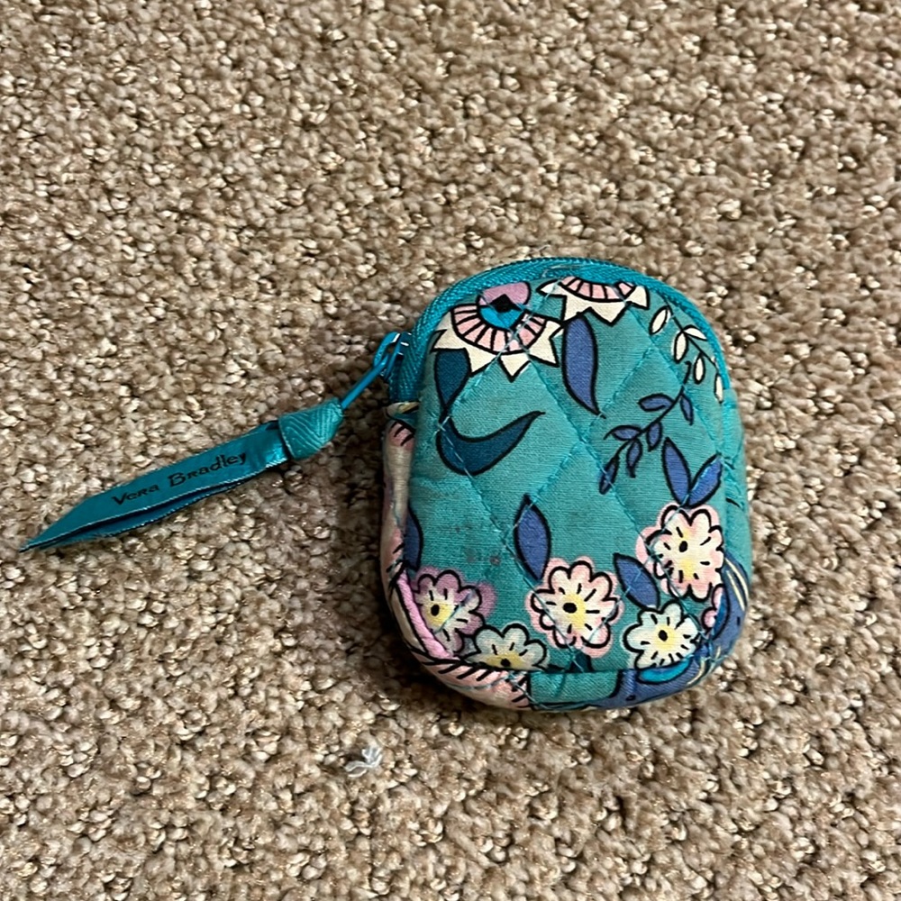 vera bradley airpods case